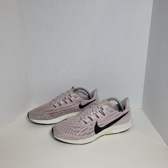 Nike Air Zoom Pegasus 36 Lavender Black Women's Running Athletic Sneakers Sz 10 - Picture 4 of 12